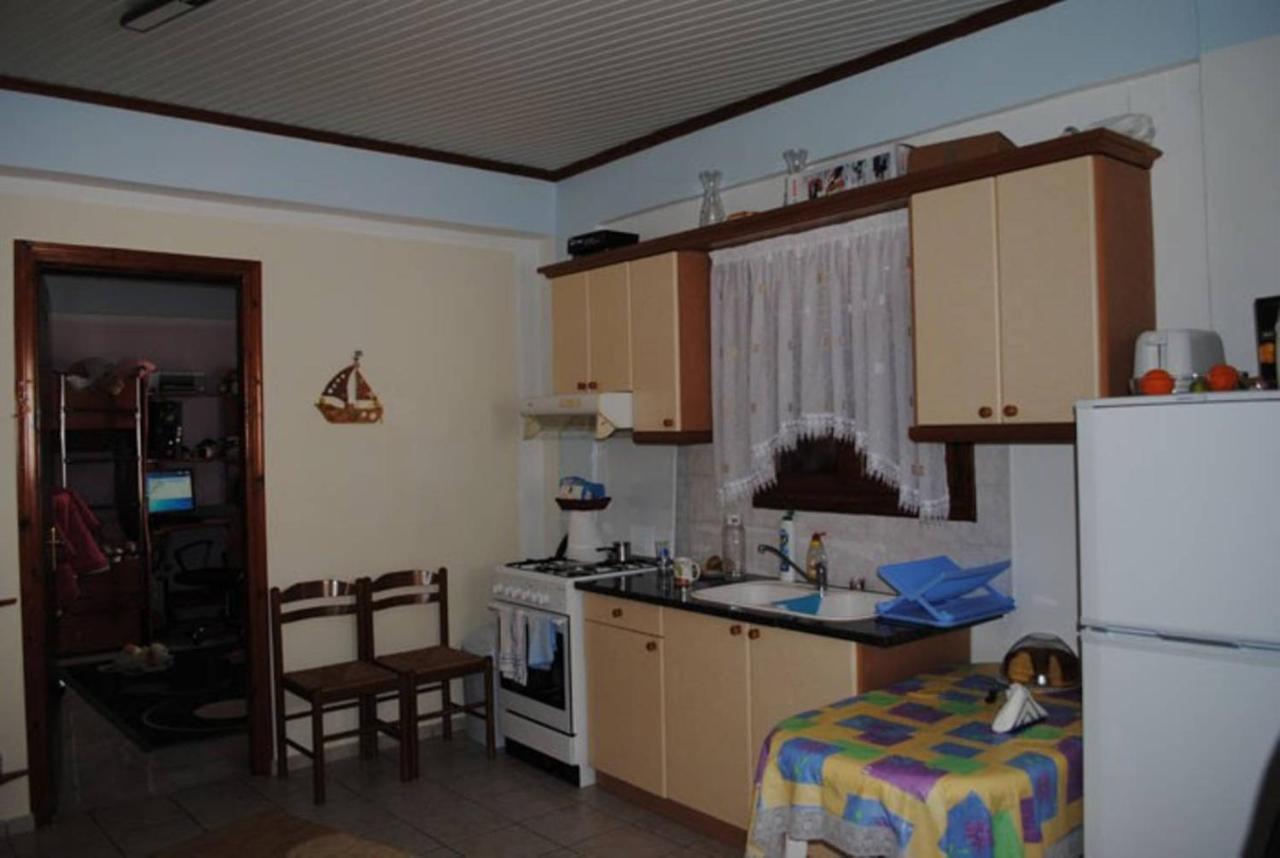Akti Miaouli Holiday Home Vari  Екстер'єр фото